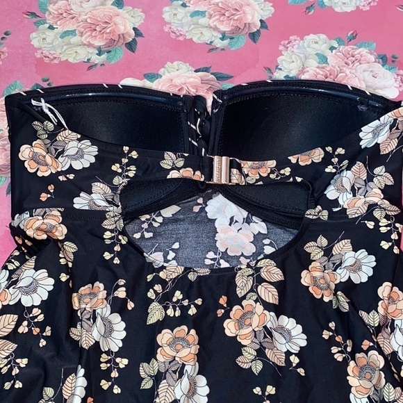 Seafolly halter tankini NEW floral cut out back size 6 US - Picture 5 of 7